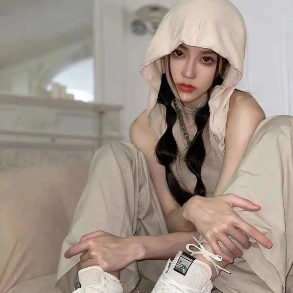 殊途同归第一季 封面